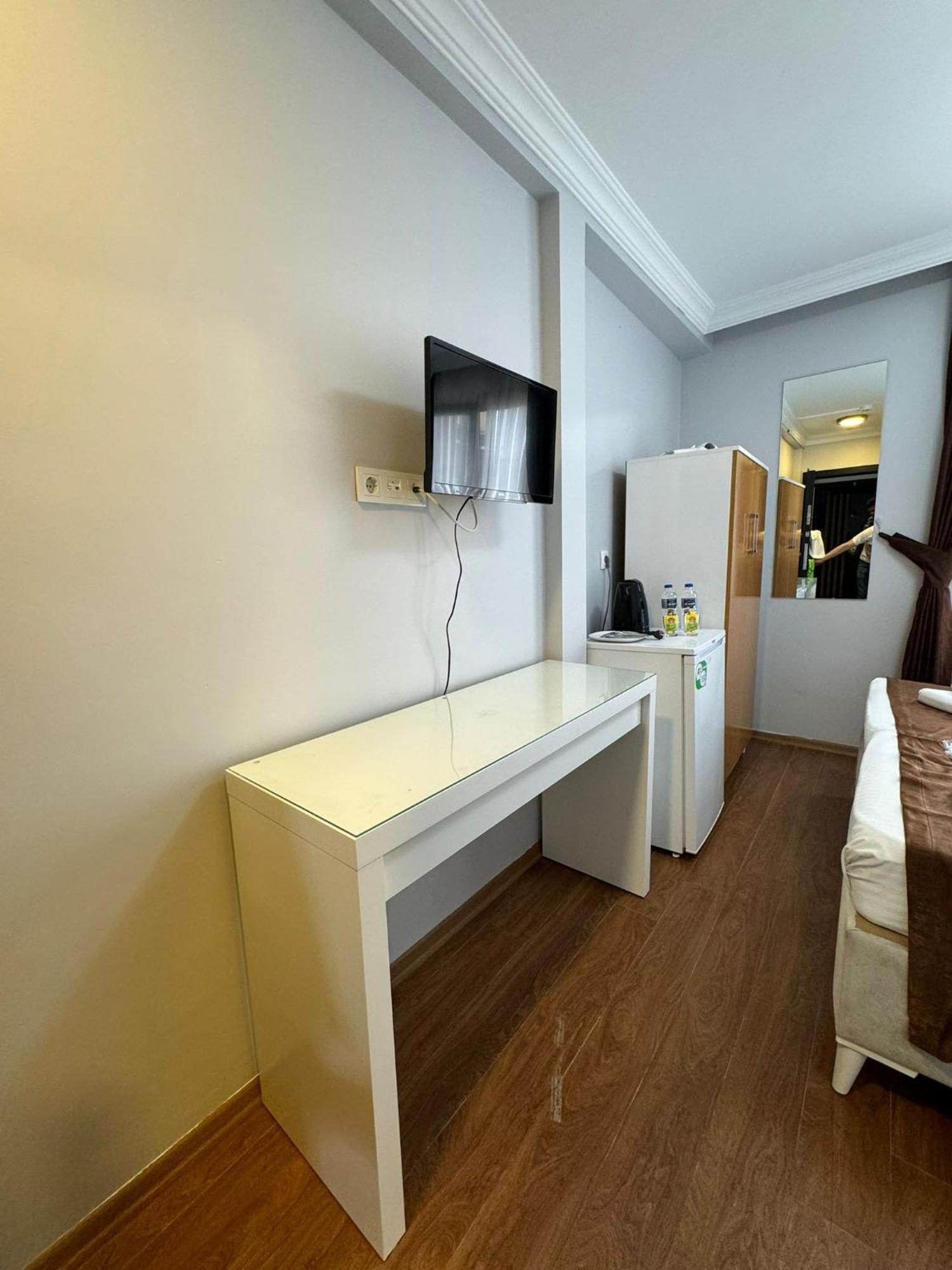 Tavra Hotel Istanbul Bagian luar foto