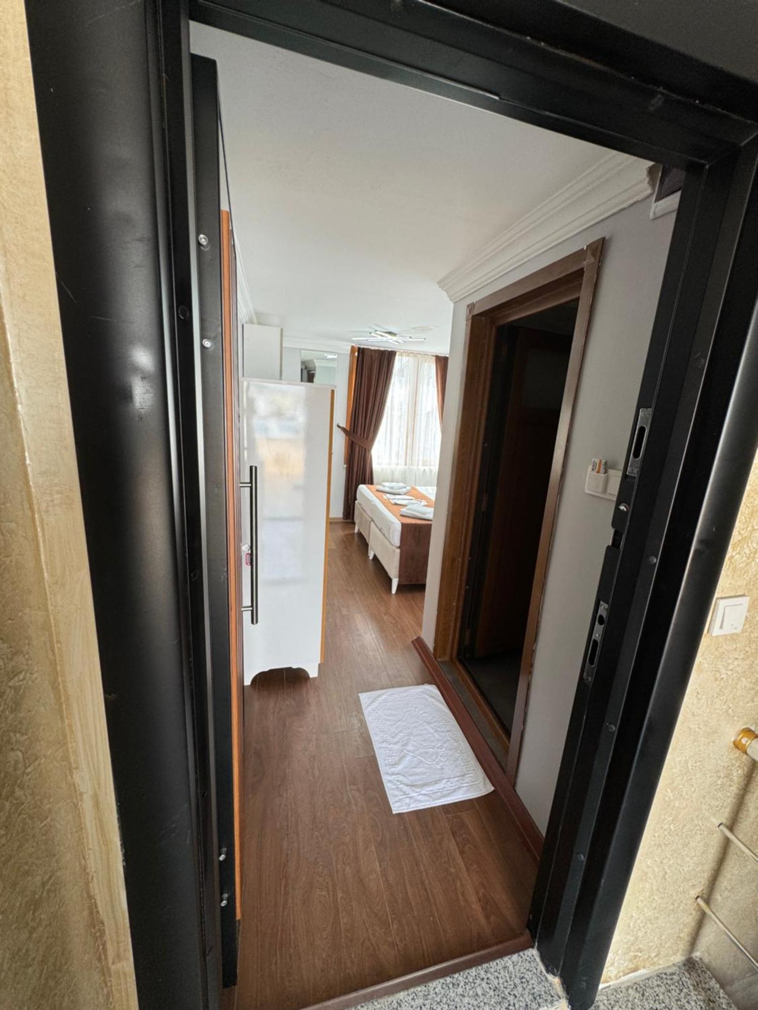Tavra Hotel Istanbul Bagian luar foto